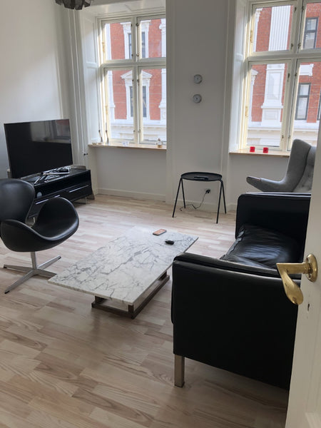 Nice apartment centrally located very close to Nyhavn in a quiet neighborhood.<b Copenhagen, Denmark Cozy apartment close to Nyhavn Entire rental unit vacation rental 35643033