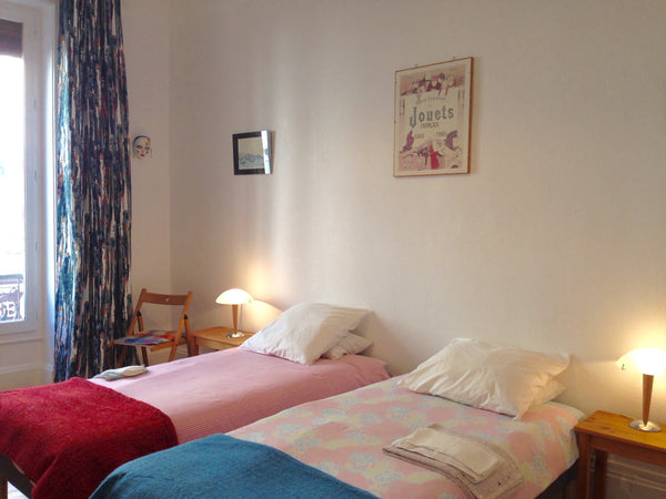 Bedroom in an old buildind in a quiet street, with private shower, convinient fo Lyon, France Bed and breakfast near Part Dieu Station Private room in bed and breakfast vacation rental 9159253