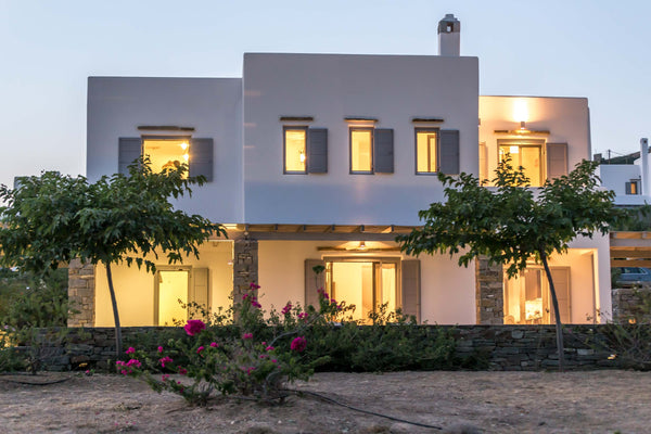 This 160 sq. m. luxury villa  with Cycladic architecture and Aegean sea allure i Greece Paros Cycladic Villa Ariadni Cycladic home vacation rental 17106017