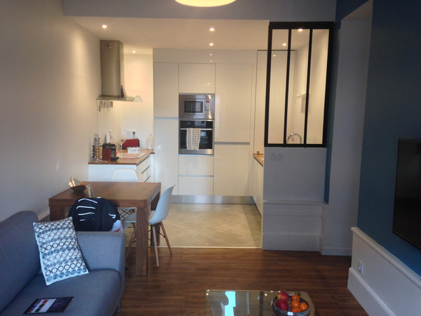 Ambiance cosy au centre de momplaisir lumière, cet appartement est à 5 min du mé Lyon, France Appartement lumière 10 min de l’hyper centre Entire rental unit vacation rental 21766201