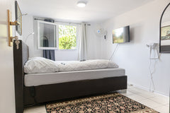 Vergiss deine Sorgen – in dieser geräumigen und ruhigen Unterkunft. Dieses wunde Vienna, Austria Magnificient Room in Shared Villa w/ Garden Private room in villa vacation rental 644591106295780124