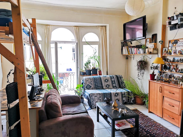 Studio de 32m2 à une rue de la jolie place Fernand Coq et sa commune d'Ixelles.  Brussels, Belgium Flat 2/4 pers prox Parlement, center and transport Entire rental unit vacation rental 52547894