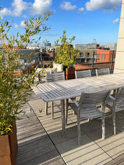Enjoy the simple life in this peaceful and centrally located residence.<br /><br  Room in apartment close to water and city center Private room in condo vacation rental 637482347549603670