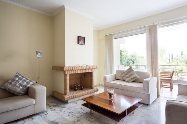 This modern comfortable apartment is in a quiet location yet within walking dist Glebe, New South Wales, Australia Modern apartment near Acropolis peaceful location. Entire rental unit vacation rental 3517805