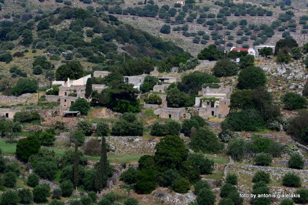 Ο χώρος μου είναι κοντά σε υπέροχη θέα και δραστηριότητες για οικογένειες.<br /> Neapoli, Greece Peronides village Entire home vacation rental 15508432