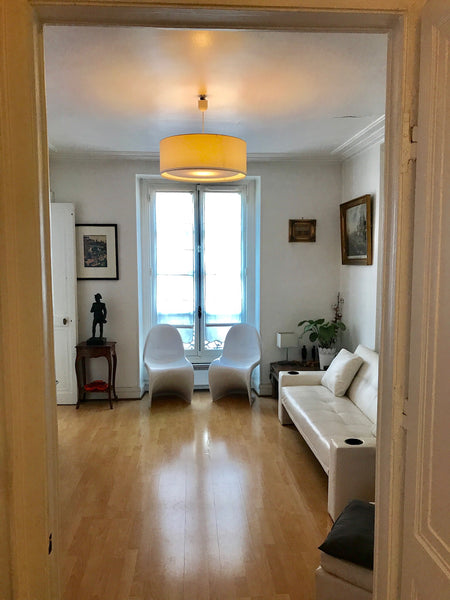 Very central and ideally located appartment (10 mn walk from major monuments suc Paris, France Ideally located apt with style & comfort Entire rental unit vacation rental 19834519