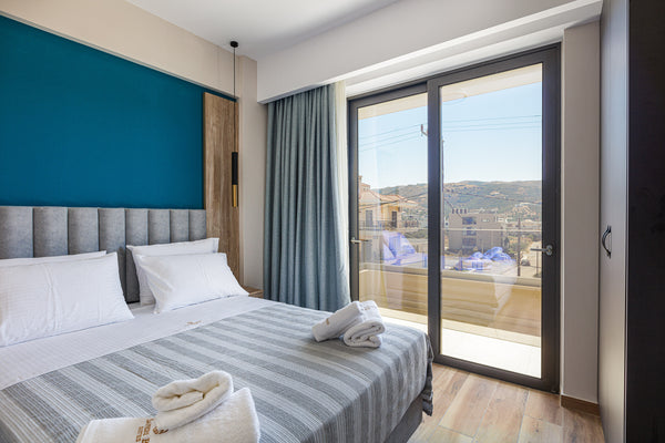 Sapphire Blue Suites, newly constructed suites await you for an unforgettable ex Rethimnon, Greece Sapphire Blue Suites - Suite Room in hotel vacation rental 48799323
