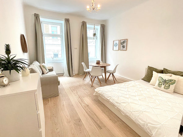 Eine wunderschön neu sanierte und hochwertig eingerichtete Wohnung wartet auf Si Vienna, Austria beautiful new renovated apartment near schönbrunn Entire condo vacation rental 52609726