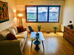 Très bel appartement situé au 1er étage avec ascenseur en plein coeur de la Butt Paris, France Appartement en plein coeur de la Butte-aux-Cailles Entire rental unit vacation rental 18394461