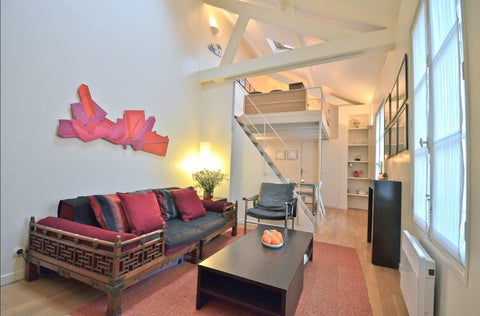 Appartement de 2 pièces au troisième étage sur cour, avec ascenseur, idéalement  Paris, France Renardo Volpe, 1Ch/1Sdb, 2 personnes Entire rental unit vacation rental 14851998