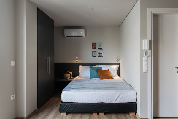 Live in a freshly renovated apartment in the center of Athens and enjoy the magn Athens, Greece Dashing 1BR Apartment at WYZ Athens Entire rental unit vacation rental 51338969