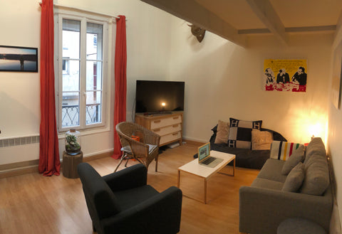 Appartement de charme de 35m2 composé d'un salon, d'une cuisine, d'une salle de  Paris, France Lovely flat in Paris 17 near Batignolles Entire rental unit vacation rental 23723241
