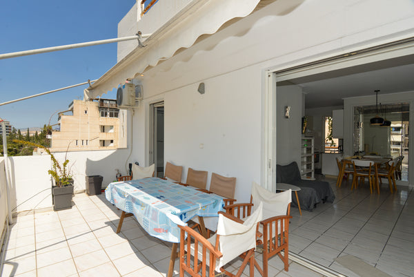 Mets area  is only 15-18  minutes walking to the historical centre of Athens. En Athens, Greece Athens Sunny balcony top floor 1 bdr Entire condo vacation rental 605609130620591461
