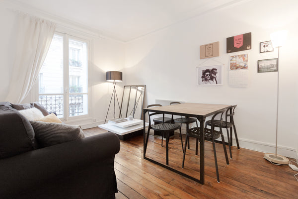 Beautiful 1BR very spacious with natural light and wooden parquet floor in the h Paris, France Beautiful apartment for a couple in Paris Entire rental unit vacation rental 9822385