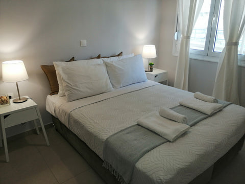 Avra is a brand new one-bedroom stylish apartment in Perivolia, conveniently loc Greece Avra , 2 mins from the beach, no car needed Entire rental unit vacation rental 33646464