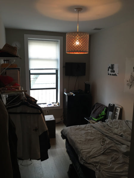 Nice sized room in 3 BR apt. with bed, TV, dresser, closet, shelves, desk, and w Honolulu, HI Rental unit in Brooklyn · 1 bedroom · 1 bed · 1 bath Private room in rental unit vacation rental 13111578