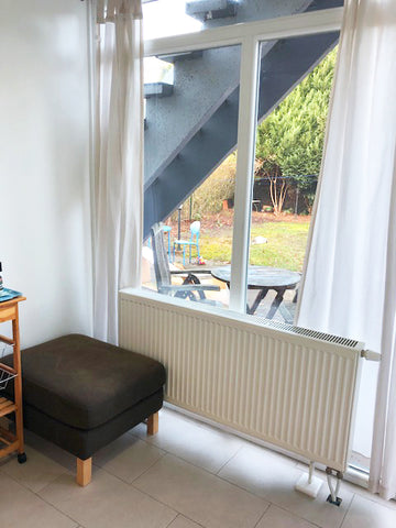 Beau studio meublé avec vue sur jardin, construction récente à proximité de l’aé  Beau studio à 50m du métro vers tout Bruxelles Entire rental unit vacation rental 41682770