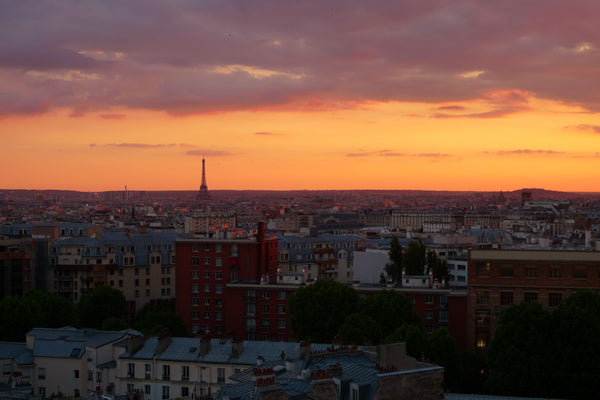 Very bright room (12m2) in a wonderfool flat on the 12th floor. Amazing view of  Paris, France Paris room + view of Eiffel tower! Private room in rental unit vacation rental 3443335