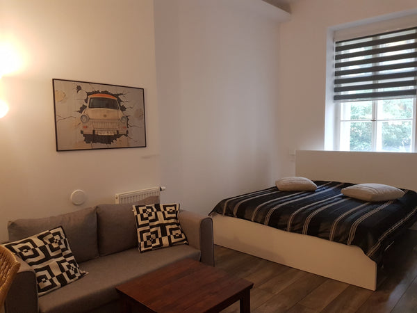 Cozy spacious studio situated in a quiet but central location within walking dis Prague, Czechia Maximilian Central apartment  1B Entire rental unit vacation rental 24399812