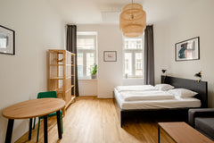 Die Wohnung befindet sich in einer von Einheimischen sehr geschätzten Gegend. In Vienna, Austria Hip and new renovated studio near downtown Entire rental unit vacation rental 44483513