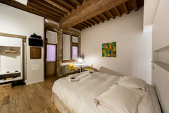 Recently renovated apartment fully equipped for a business trip, a romantic geta  Le Petit Change - Fully equipped studio in the Entire rental unit vacation rental 44469067