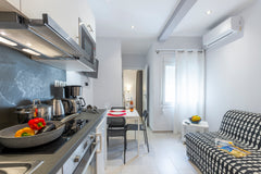 This is a just renovated, brand new, spacious, bright and calm apartment, of 40  GR NETFLIX-FAST Wifi-New! Quiet & Bright  7th-Central Entire rental unit vacation rental 36759091