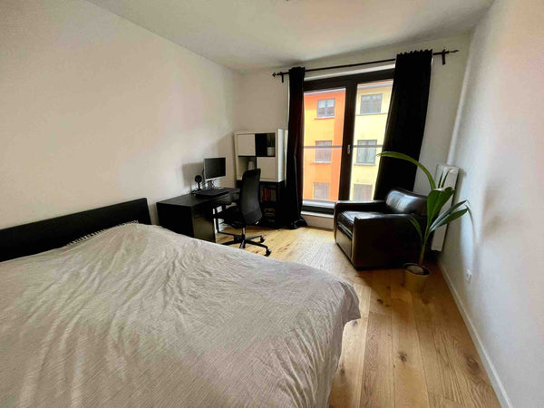Situated on the canal next to Tour & Taxis, this room offers convenience for get Brussels, Belgium Modern Room - Free parking -  Duplex - Canal View Private room in condo vacation rental 13776076
