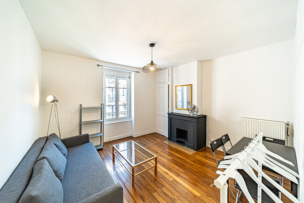 Charmant appartement pour 4 personnes situé au 3e étage d'un immeuble sécurisé ( Lyon, France Le Rize- charmant 4 pers-Part dieu Entire rental unit vacation rental 654085383797702009