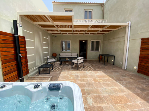 The Korthi Bay Maisonette is an impressive 105 sq.m maisonette that offer you an Greece Andros 4 All Seasons - Korthi Bay Maisonette Entire rental unit vacation rental 44377036