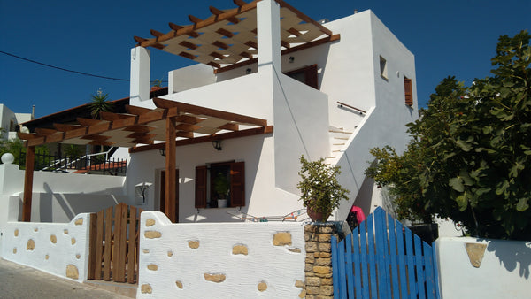The house is close to the bakery, super market, pharmacy, cafe and ouzeri Sofokl Chania, Greece Vicky's House, Lipsi Entire rental unit vacation rental 36102570