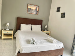Schöne Wohnung mit 3 Schlafzimmer, Wohnzimmer , offene amerikanische Küche (voll Greece 2. Family-friendly Close to Sea Entire rental unit vacation rental 2410729