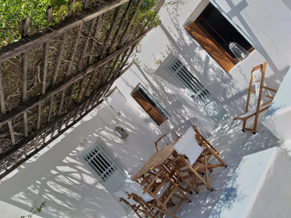 Situated close to the most beautiful bay, Kini beach, Spiti Marcos is a newly re Sale San Giovanni, Italy Spiti Marcos Cycladic home vacation rental 44412434