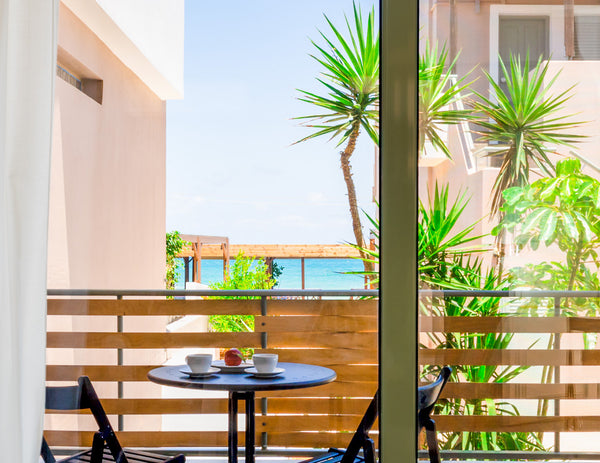 This 45sq cosy apartment is ideal for 2-3 visitors. This apartment has two veran Heraklion, Greece Homey beachfront apartment in a leafy garden Entire rental unit vacation rental 43147634
