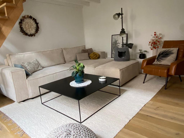 Duplex en rez-de-chaussrée sur cour calme et arborée, avec une terrasse privativ Paris, France Duplex avec terrasse - Belleville/Canal St Martin Entire loft vacation rental 19152621