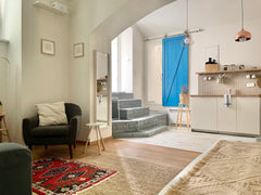 I offer you an incredibly stylish place to stay in the Dancing House quarter. Ch Warsaw, Poland Cute art flat next to the Dancing House&Riverfront Entire rental unit vacation rental 52487371