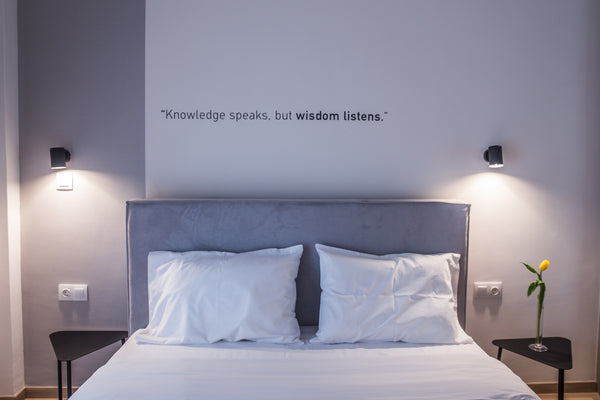 This is a very beautiful open plan Rhea apartment with one bedroom on the elevat Athens, Greece Pagrati Studio w/Fast Wifi, Netflix, Gym & Laundry Entire rental unit vacation rental 23008906