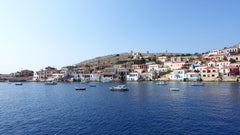 The top floor apartment of a traditional stone house right on the waterfront! Th Greece Villa Thalassa, top floor Entire rental unit vacation rental 32706214