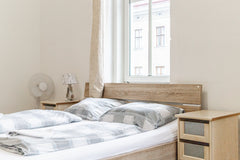 Eine geräumige Zweizimmer Wohnung mit eigener Küche und Bad in der Nähe von Wien  Simple Apartment near Wiener Stadthalle Entire rental unit vacation rental 655602573571551419