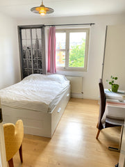 Heart of the city, front of bus and metro station,cosy,clean. private room. I of  Heart of city, front of bus and metro, cosy room Private room in condo vacation rental 578206407946956774