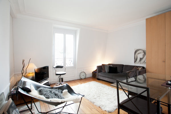 Cosy and fully-furnished room with a comfortable single bed, desk, cabinet for c Paris, France Cosy room at Place d'Italie Private room in rental unit vacation rental 2648444