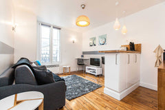 Beautiful Apartment Porte de Versailles.<br />Ideal for visiting Paris, at the g Paris, France Beau Studio Porte de Versailles-Beautiful Studio Entire rental unit vacation rental 21641289