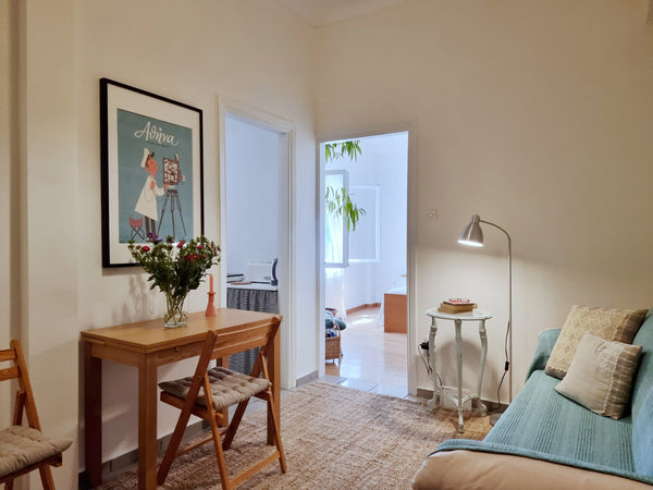 The apartment consists of 1 bedroom, 1 seating area, 1 kitchen and 1 bathroom.<b Athens, Greece Quiet & Cozy apt. next to Akropolis metro station Entire condo vacation rental 556277205000291007