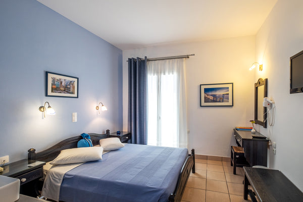 Traditional Cycladic style.  Just renovated.<br /><br /><b>License number</b><br  Superior Double 2 Private room in bed and breakfast vacation rental 41758035