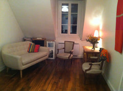 Charmant deux pièces, au calme, sous les toits, avec une vue dégagée sur le ciel Paris, France Charmant 2 pièces sous les toits. Entire rental unit vacation rental 21264796