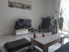 Appartement de 40m2 avec un grand balcon et une place de parking intérieur. L'ap Villeurbanne, France Appartement T2 avec garage, proche de Part Dieu Entire rental unit vacation rental 34458096