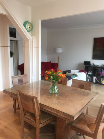 Appartement calme, lumineux avec vue dégagée. Métro au pied de l'immeuble. 15 mi Paris, France Appartement 64 m2. 4 pers. Paris 15 Entire rental unit vacation rental 8822880