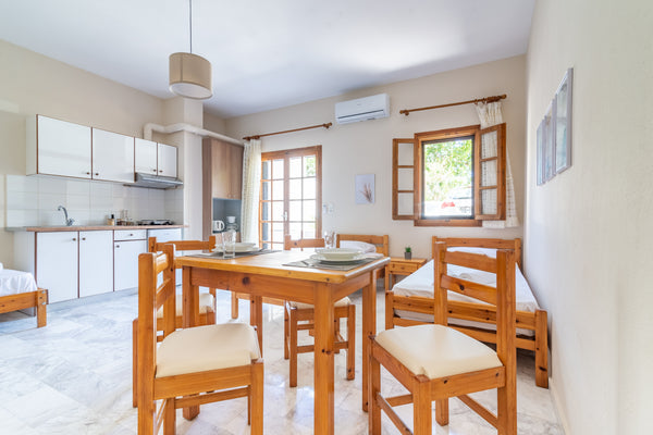 Brand new, cozy, clean and quiet apartment <b>1 minute away on foot</b> from the Heraklion, Greece Casa Sunrise - Bright, Airy Apartment Entire rental unit vacation rental 658743374152059624