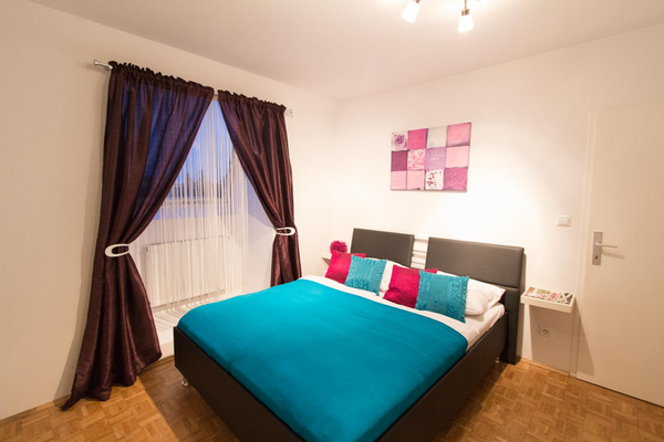 Bitte beachten Sie, dass wir mehrere ähnliche Apartments in einer Kategorie zusa Vienna, Austria CheckVienna - Josef Kutscha Gasse Entire rental unit vacation rental 54349941