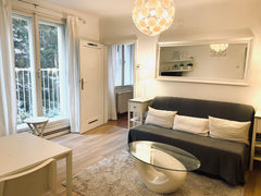 Enjoy Vienna in a centrally located, beautiful 2 room apartment. It´s equipped w Gablitz, Austria City Apartment Schönbrunn - Parkplatz inkludiert! Entire rental unit vacation rental 26674437
