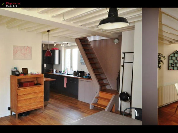Duplex de charme dans un immeuble ancien typique du vieux Montmartre.<br /><br / Paris, France Duplex de charme typique vieux Montmartre Entire rental unit vacation rental 23347074